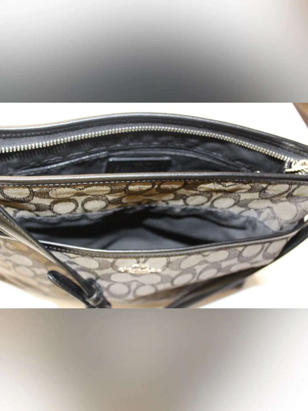 Coach Signature File Bag-Crossbody